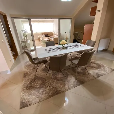 The Loft Apartment
