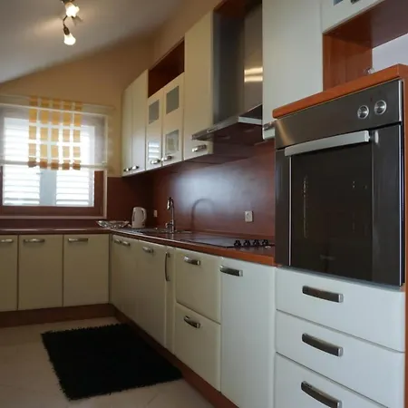 The Loft Apartment *